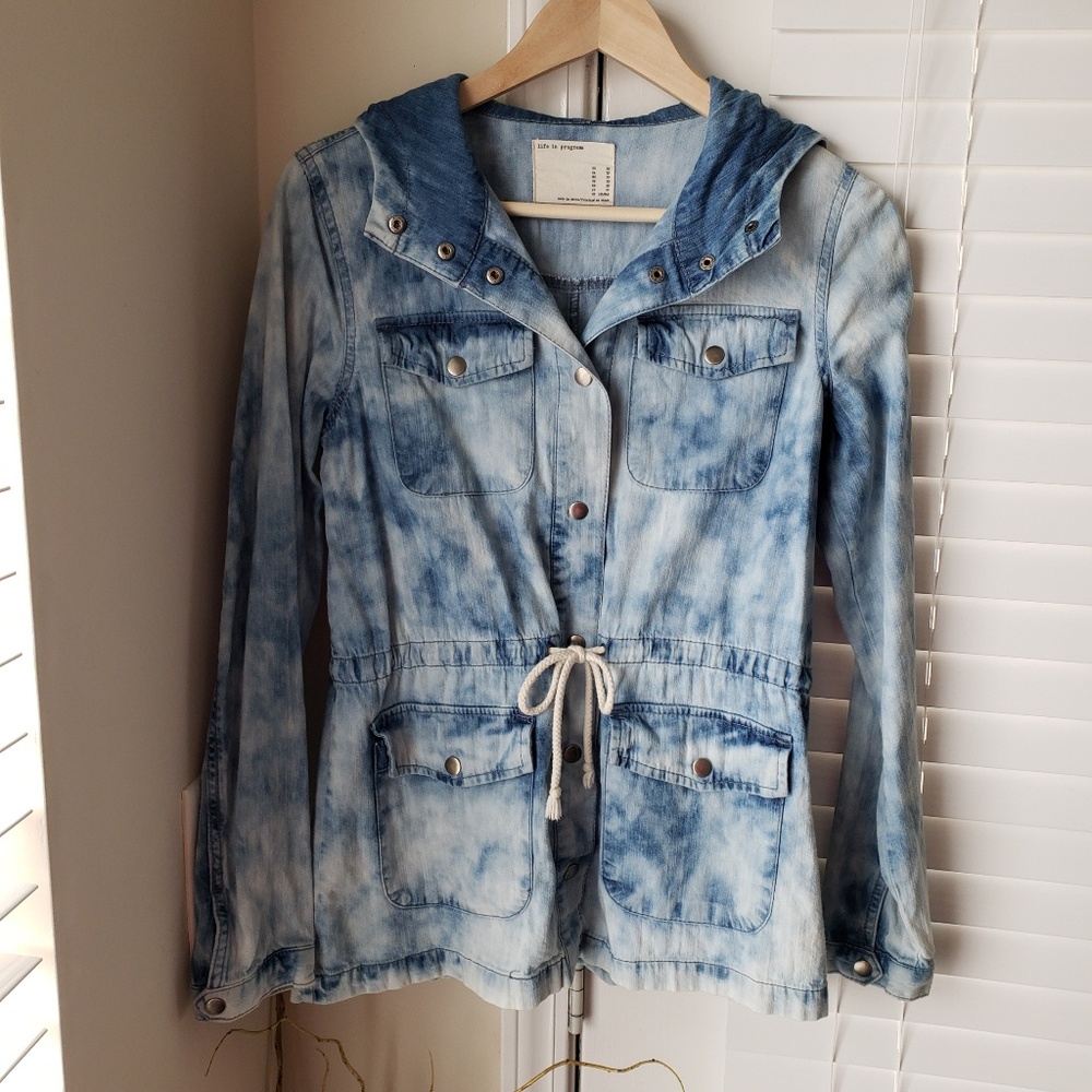 {life in progress} Lightweight Hooded Jean Jacket